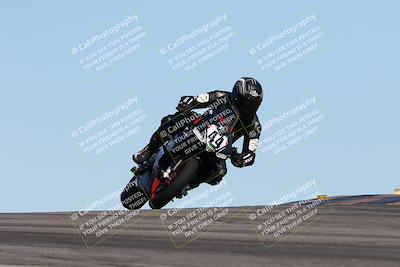 media/Mar-25-2024-Moto Forza (Mon) [[8d4319bd68]]/3-Intermediate Group/Session 2 (Turn 9)/